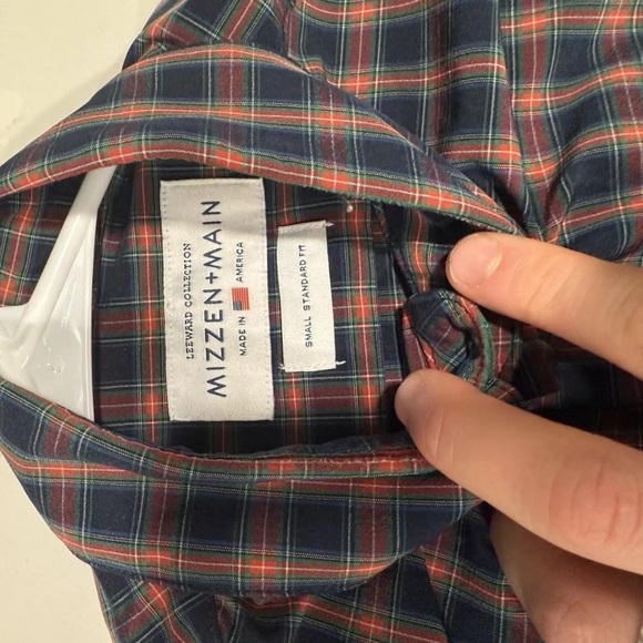 Mizzen and Main Button Down Shirt - Picture 3 of 3